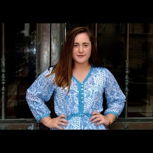 Meet your Posher, Elise